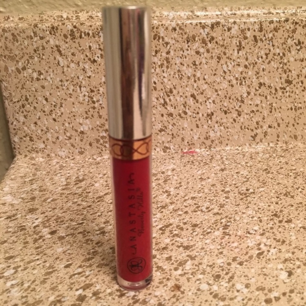 ABH lipstick